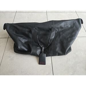 TUMI Bag 9215304 Black Leather Travel Duffel Weekender Luggage With Strap N Lock